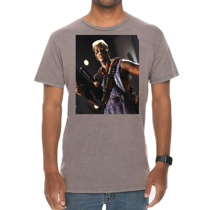 Demolition Man, Simon Phoenix    Aesthetic Love Vintage T-shirt | Artistshot