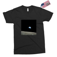 Space 3 Exclusive T-shirt | Artistshot