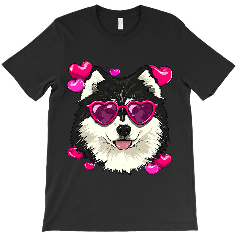 Valentines Day Alaskan Malamute Heart Couples Sled Dog Lover174.png T-shirt | Artistshot