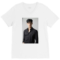 Cha Eunwoo   Handsome Photoshoot V-neck Tee | Artistshot