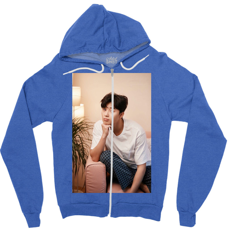 Park Seo Joon Indoor Photoshoot Zipper Hoodie | Artistshot