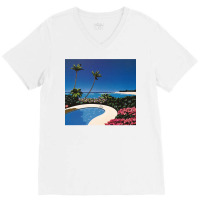 Hiroshi Nagai Art Print Poster Vaporwave Aesthetic Wallpaper V-neck Tee | Artistshot