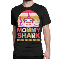 Trending Mommy Shark Doo Doo Doo Classic T-shirt | Artistshot