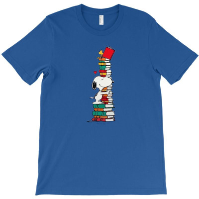 Snoopy Love Books T-shirt Designed By Rakuzanian