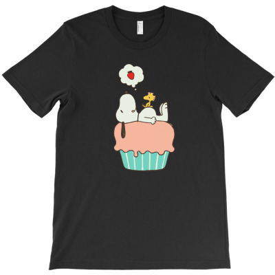 Snoopy Dreaming Strawberry Cake T-shirt Designed By Rakuzanian