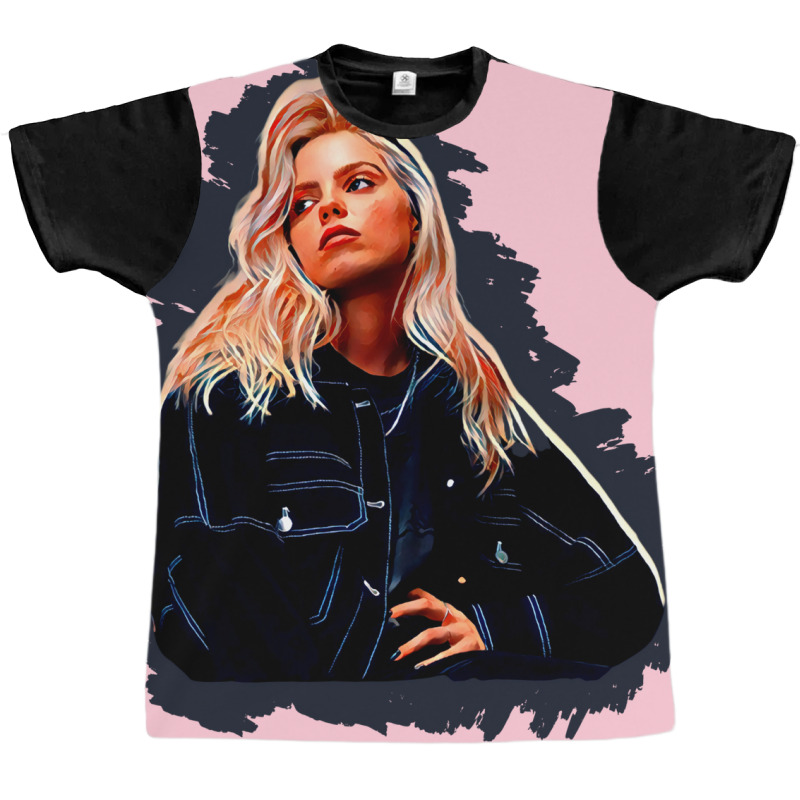 Renee Rapp 14 Graphic T-shirt | Artistshot