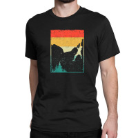 Climbing Bouldering Freeclimbing Rock Climber Retro Vintage Classic T-shirt | Artistshot