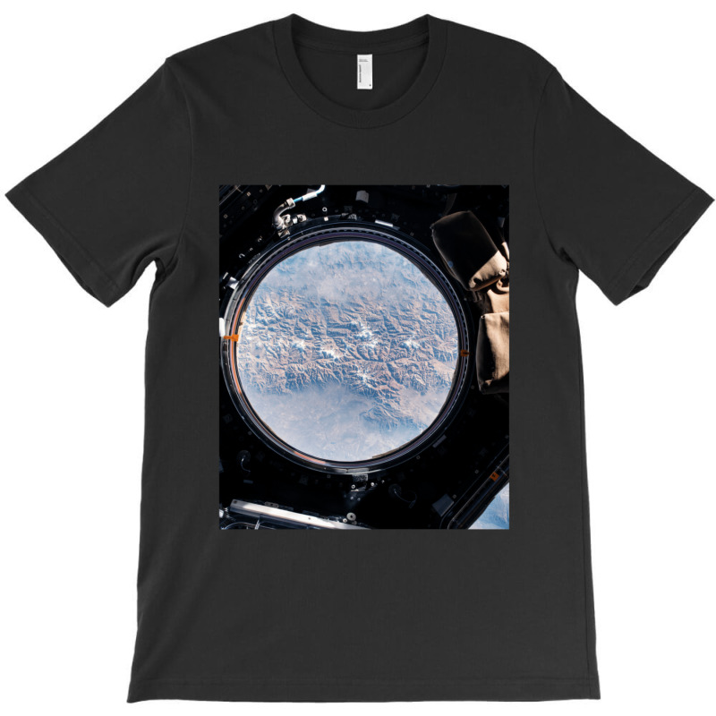 The Earth View From The Cupola Onboard The International Space Station T-shirt | Artistshot