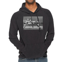 Pele Legendary Bicycle Kick Black And White Vintage Hoodie | Artistshot