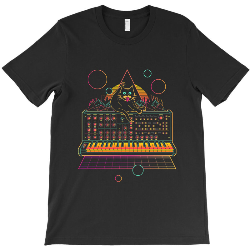 Synthwave Cat On Synthesizer Essential T-shirt | Artistshot