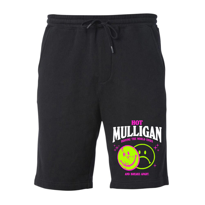 Hot Mulligan Merch Smile Shirt Fleece Short by kapoumahesov | Artistshot