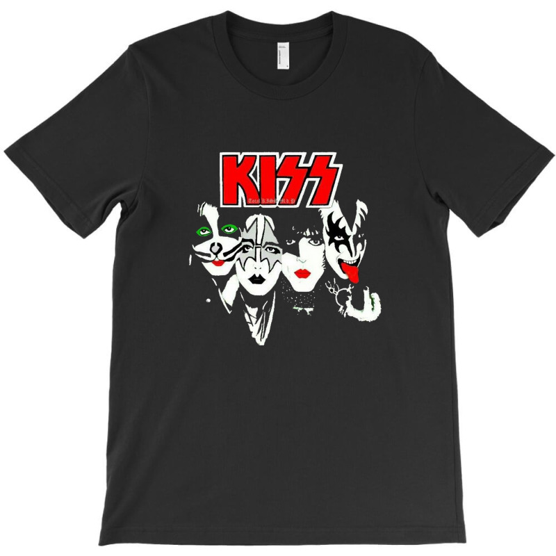 Kiss Baby T-shirt | Artistshot