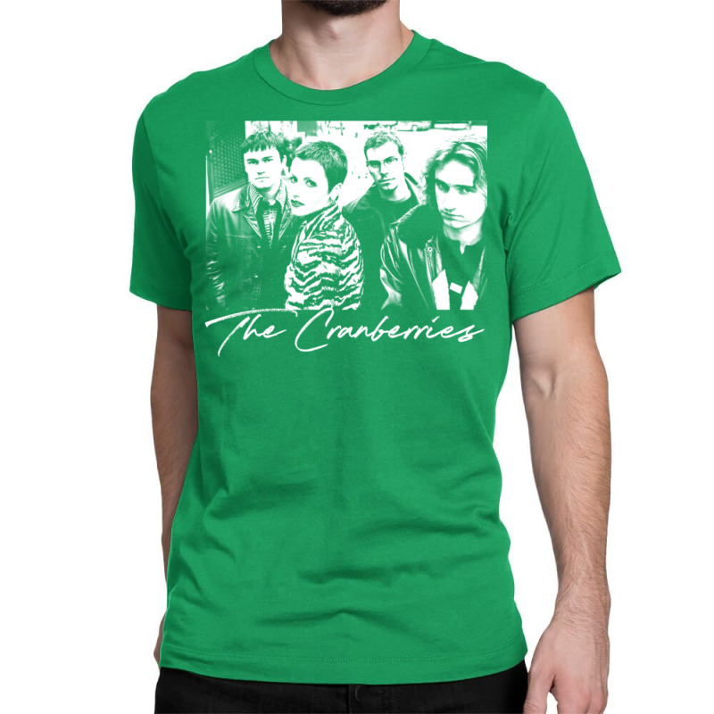 The Cranberries 90s Style Classic T-shirt by mauschruonan2 | Artistshot