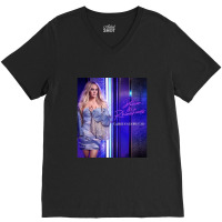 The Experience Carrie Underwuud & Denim And Rhinestones Carri003 C V-neck Tee | Artistshot