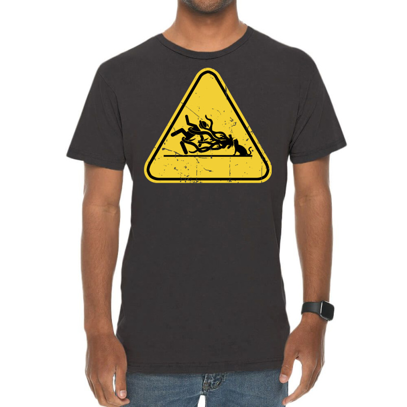 Flerken Hazard Vintage T-Shirt by riquelhubbya | Artistshot