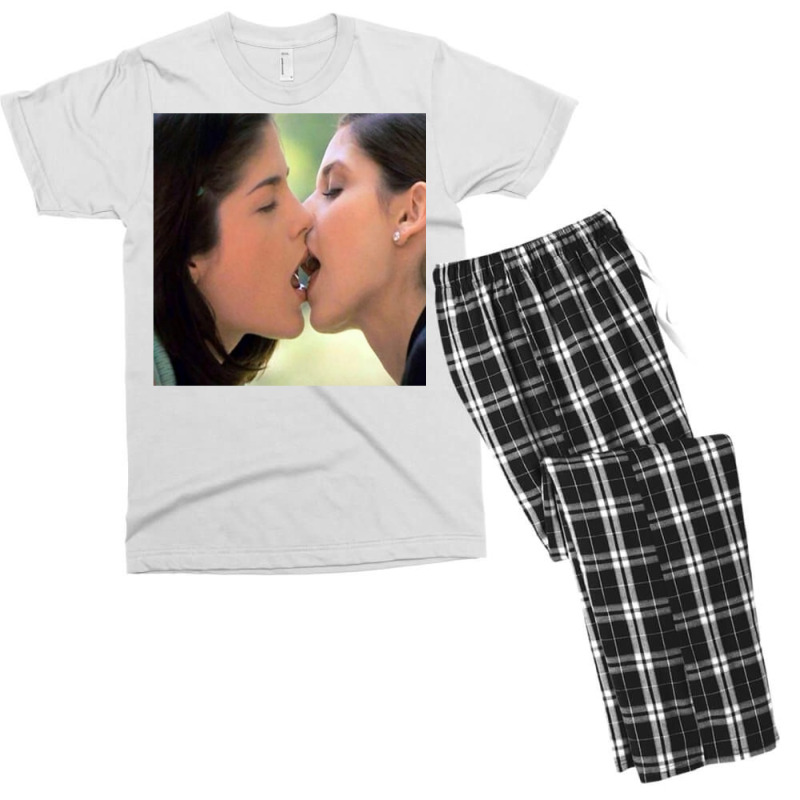 Cruel Intentions Kiss Kathyrn And Cecile Men's T-shirt Pajama Set by yaelimargidd | Artistshot