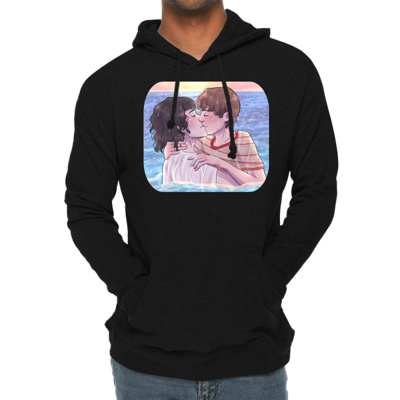 Byler Kissing In The Ocean Lightweight Hoodie by kakhuwoldtf | Artistshot