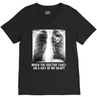 When The Doctor Takes An X Ray Of My Heart Chihuahua V-neck Tee | Artistshot