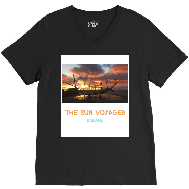 The Sun Voyager From Iceland  Travel 80s V-neck Tee | Artistshot