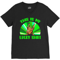 St Patricks Day Gift T  Shirt Doberman Leprechaun St Patricks Day Dog V-neck Tee | Artistshot