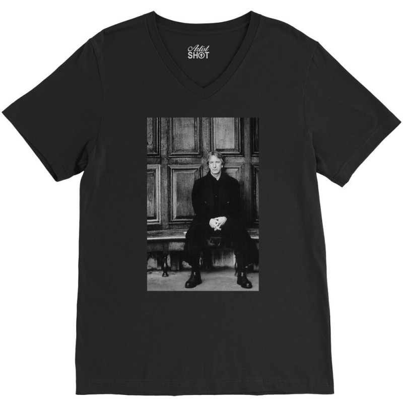 Alan Rickman Gift For Fans    Hipster V-Neck Tee by slibobatrouzn | Artistshot