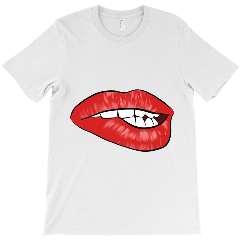 Kiss Fun Art Design - Red Lips T-shirt | Artistshot