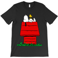 Peanuts The Doghouse T-shirt | Artistshot