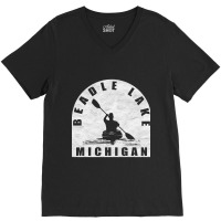 Beadle Lake Kayaking Michigan V-neck Tee | Artistshot