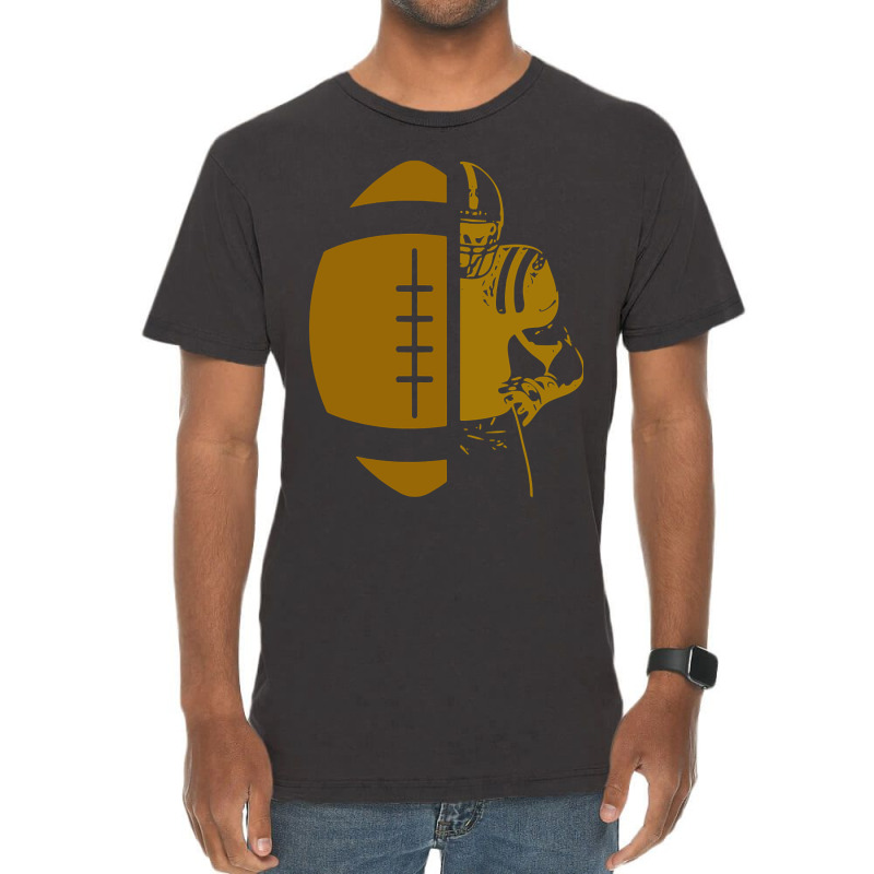 American Football Player Lineman Quarterback Game Day Men Vintage T-shirt | Artistshot