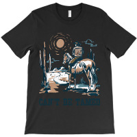 Can?t Be Tamed Music Country 70s 80s Cowboy Boots Horseback T-shirt | Artistshot