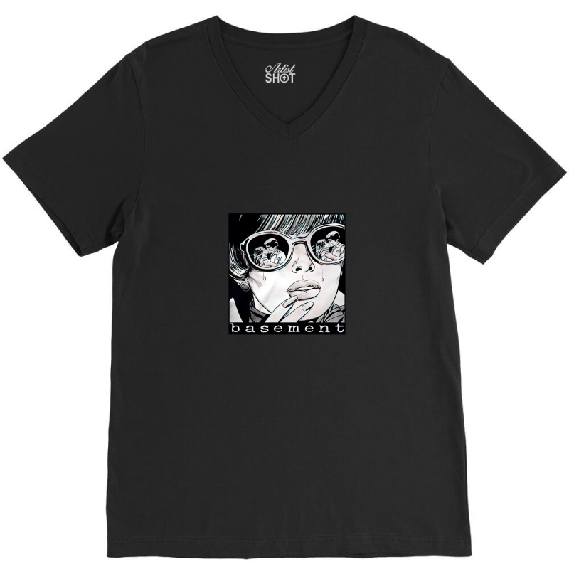 Broken Heart Crying V-neck Tee | Artistshot