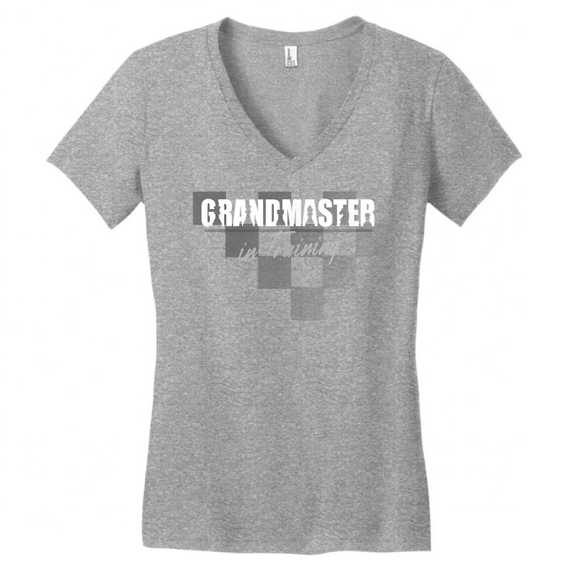 Grandmaster In Training   Funny Chess T Shirt Women's V-neck T-shirt | Artistshot