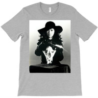 Sasori T-shirt | Artistshot