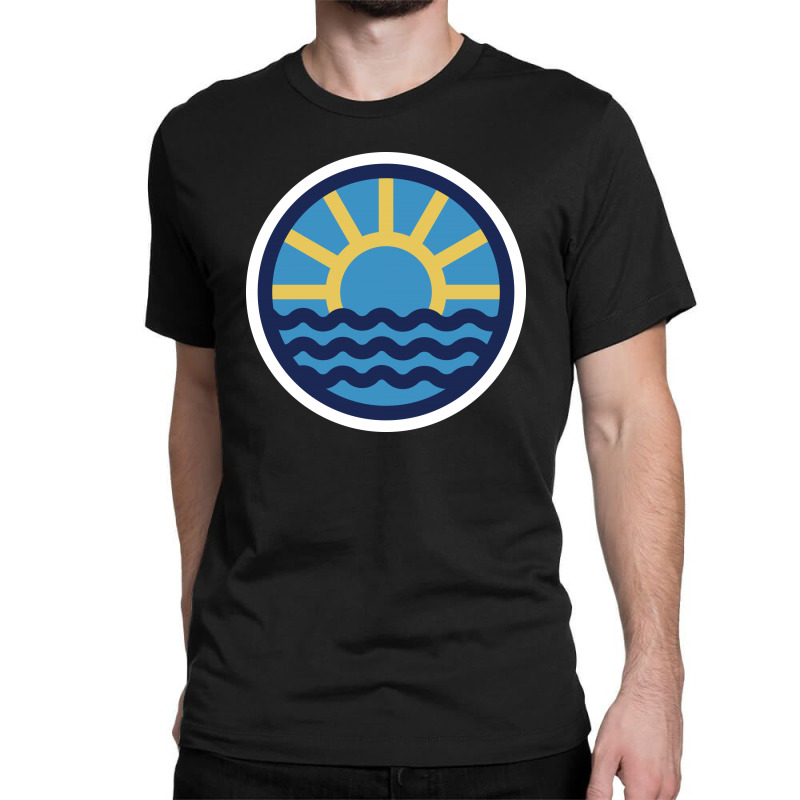 Sun Beach Classic T-shirt by Quilimo | Artistshot