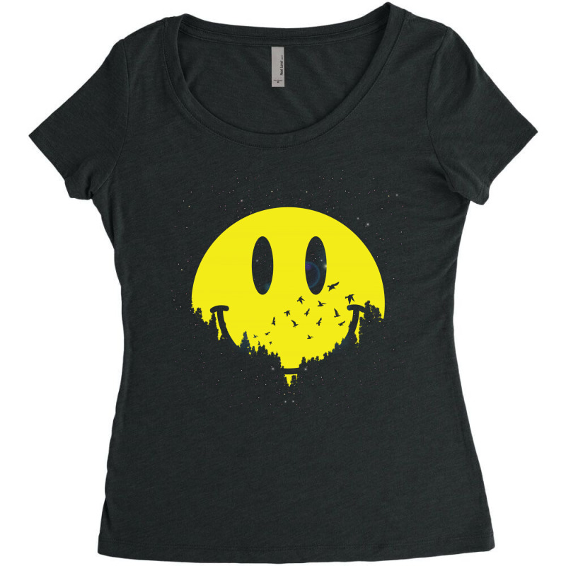 Smiley Planet Women's Triblend Scoop T-shirt by Gurkan | Artistshot