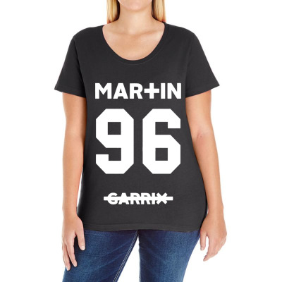 He Martin Ladies Curvy T-shirt Designed By Warning