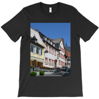 Oppenheim Restaurant Stivale T-shirt | Artistshot