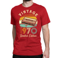 Vintage 1970 Nostalgia Classic T-shirt | Artistshot