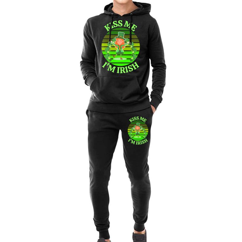 Kiss Me Im Irish T  Shirtkiss Me I’m Irish T  Shirt (9) Hoodie & Jogger Set | Artistshot