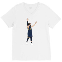 Ricky Rubio Embraces The Crowd V-neck Tee | Artistshot