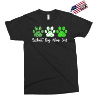 St Paddys Paw Dog Leopard Shenanigans T  Shirt Luckiest Dog Mom Ever S Exclusive T-shirt | Artistshot