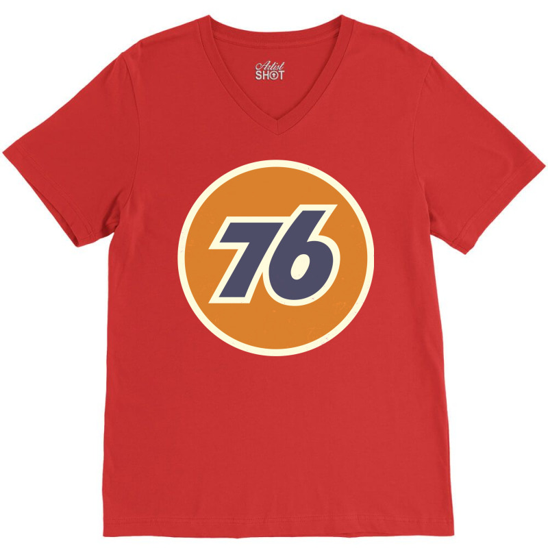 Union 76 Vintage Oil Station Racing V-neck Tee | Artistshot