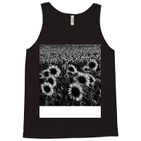 Black And White Landscape Summer Travel Tank Top | Artistshot