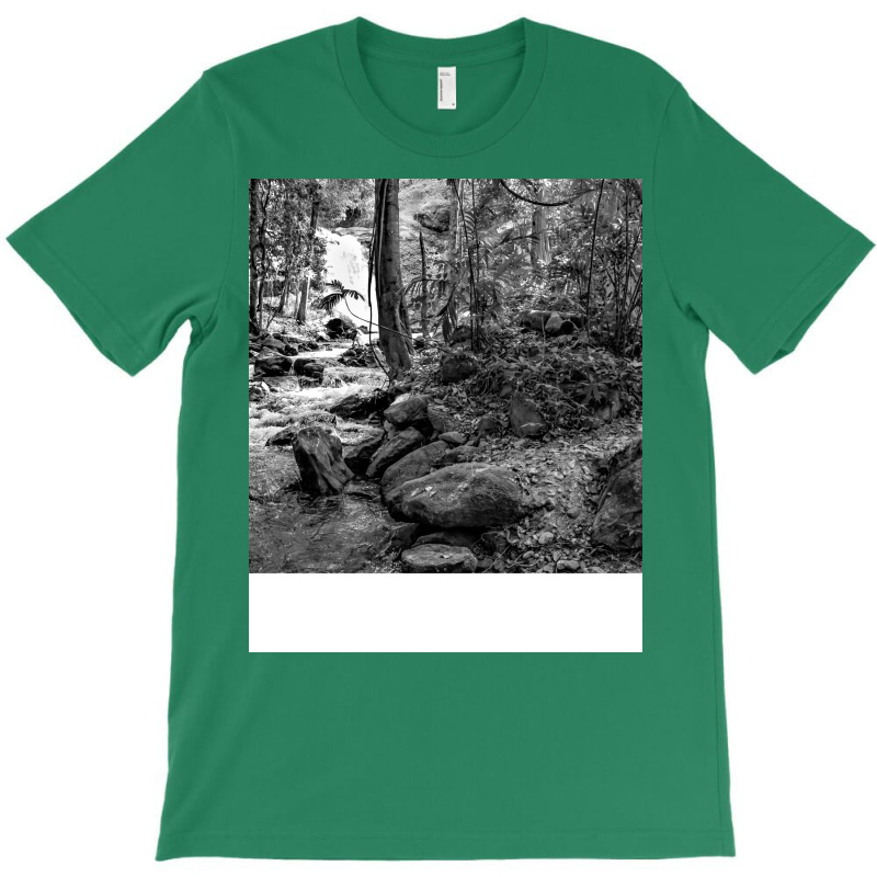 Black And White Landscape Cool Girl T-shirt | Artistshot