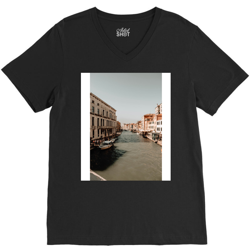 Venice River Architecture Photography Historical Buildings Hipster V-neck Tee | Artistshot