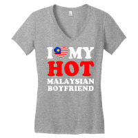 I Love My Hot Malaysian Boyfriend Funny Girlfriend T Shirt Women's V-neck T-shirt | Artistshot