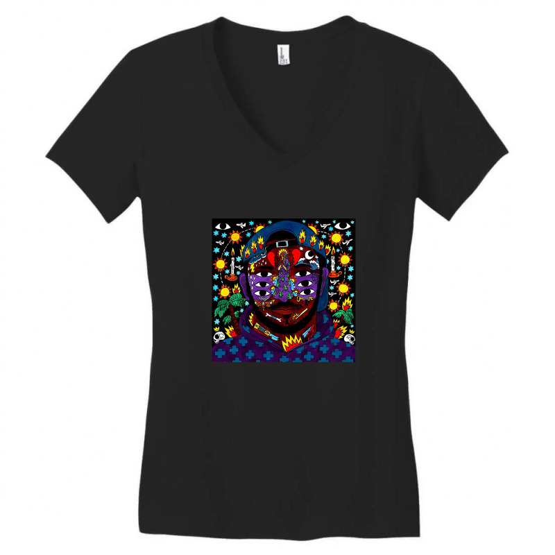 Eight Eye Women's V-neck T-shirt | Artistshot