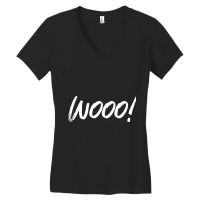 Hot Trend Wooo! (red Background) Women's V-neck T-shirt | Artistshot