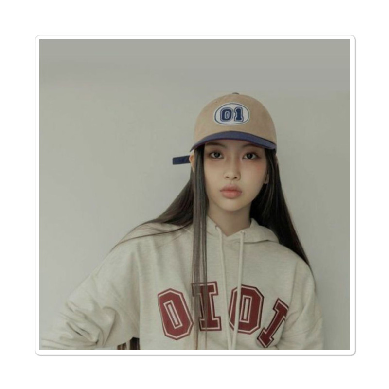 Minji Newjeans 2 Sticker | Artistshot