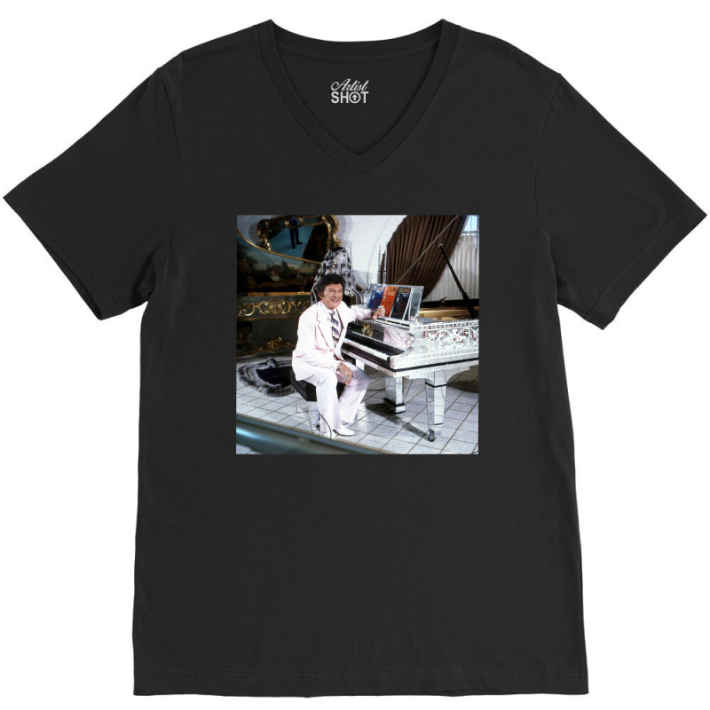 Liberace At The Piano V-neck Tee | Artistshot